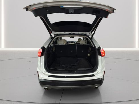 Used 2020 Ford Edge Titanium w/ Equipment Group 301A image 21