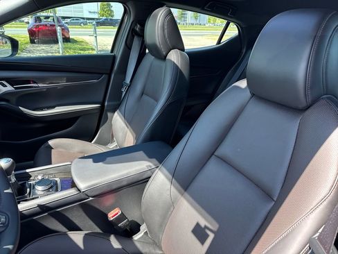 New 2026 MAZDA MAZDA3 2.5 S Hatchback w/ Premium Pkg image 9