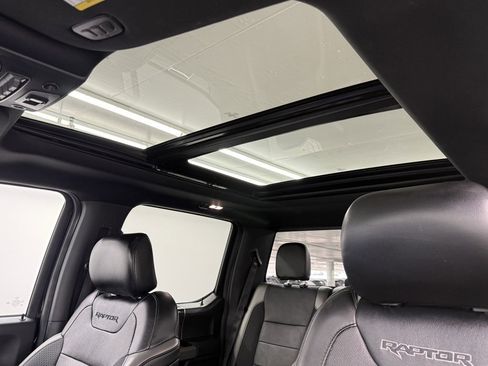 Used 2020 Ford F150 Raptor w/ Equipment Group 802A Luxury image 19