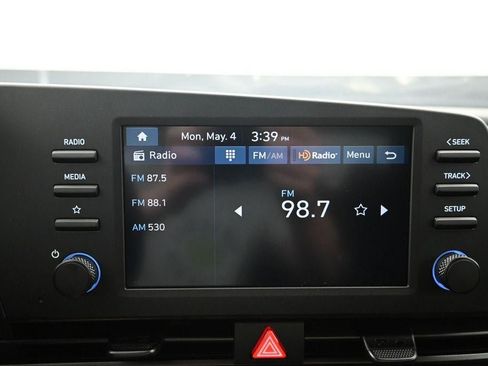 New 2026 Hyundai Elantra Sport FWD image 12