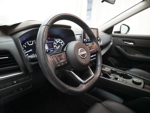 Certified 2023 Nissan Rogue SV w/ SV Premium B Package image 8