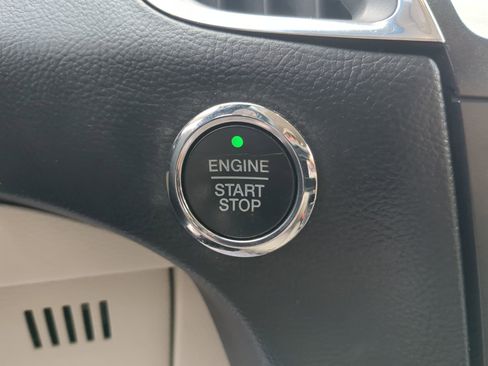 Certified 2018 Ford Edge Titanium w/ Ford Safe & Smart Package image 60