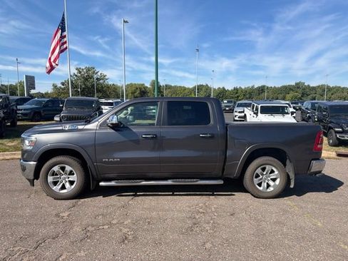 Used 2021 RAM 1500 Laramie AWD/4WD image 2