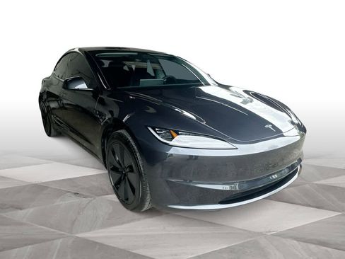 Used 2025 Tesla Model 3 Long Range RWD image 2