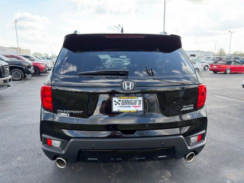 Used 2022 Honda Passport Elite image 5