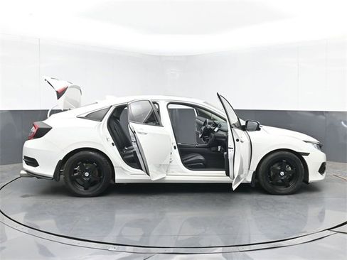 Used 2017 Honda Civic EX-L image 50