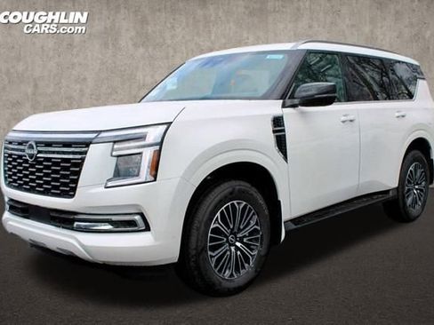 New 2025 Nissan Armada SL w/ Captain's Chari Seat Package image 3