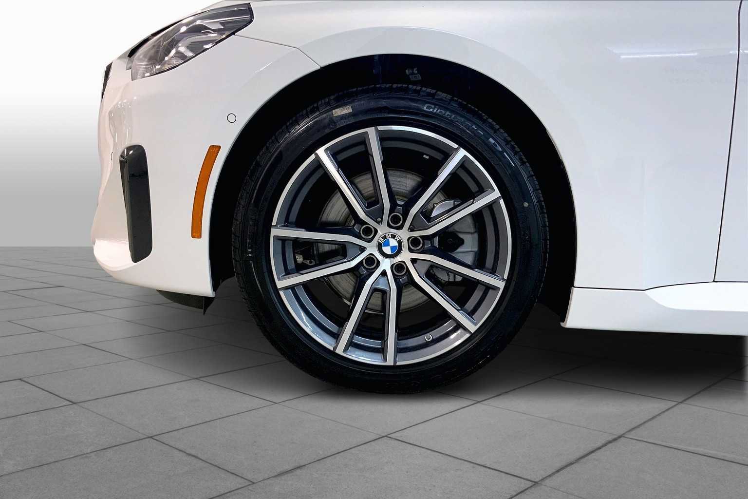 Used 2025 BMW 230i xDrive Coupe w/ Premium Package AWD/4WD image 11
