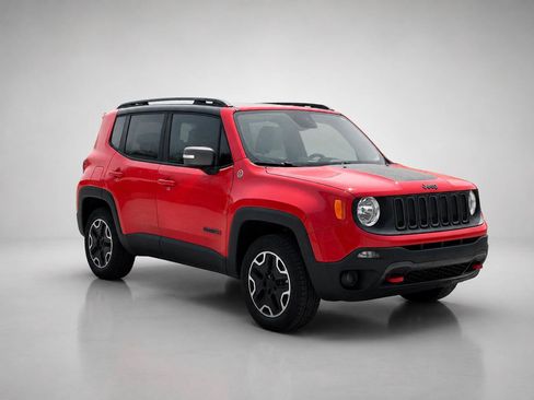 Used 2015 Jeep Renegade Trailhawk w/ Premium Leather Group AWD/4WD image 7