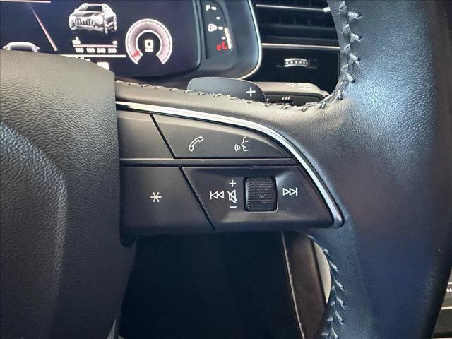 Used 2019 Audi Q8 Premium Plus AWD/4WD image 18