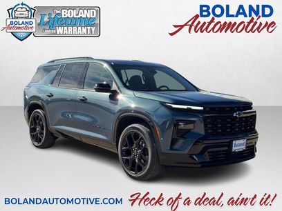 Used 2024 Chevrolet Traverse RS