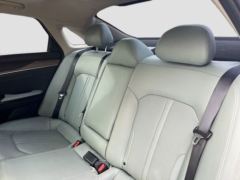 Used 2021 Kia K5 EX image 25