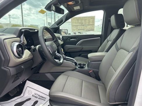 New 2026 Chevrolet Colorado ZR2 w/ Technology Package image 15