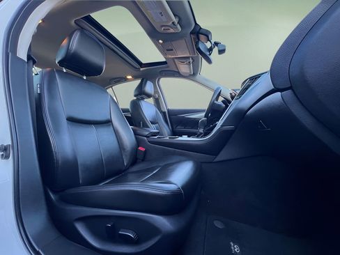 Used 2021 INFINITI Q50 Luxe image 24