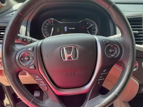 Used 2018 Honda Pilot EX-L image 11