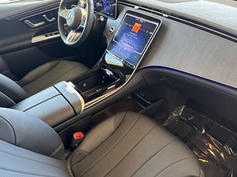 Certified 2025 Mercedes-Benz EQE 350+ 4MATIC SUV image 18