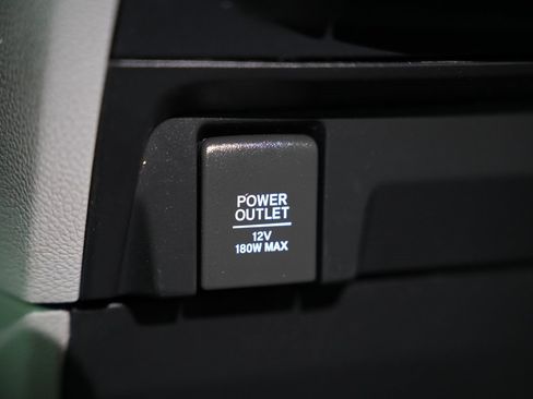 Used 2018 Honda Odyssey LX image 46