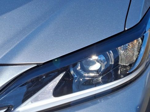 Used 2024 Lexus ES 350 w/ Premium Package image 10