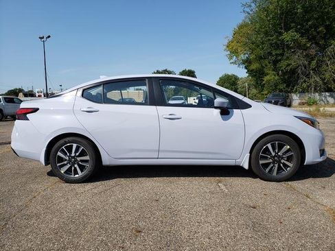 New 2025 Nissan Versa SV w/ Trunk Package image 13