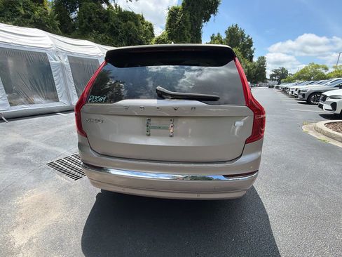 Used 2024 Volvo XC90 T8 Plus w/ Protection Package AWD/4WD image 12
