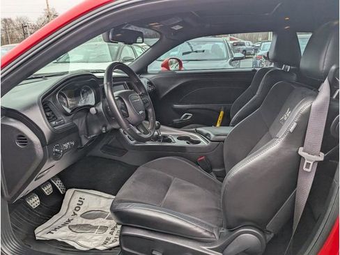 Used 2023 Dodge Challenger R/T Scat Pack w/ Plus Package image 11