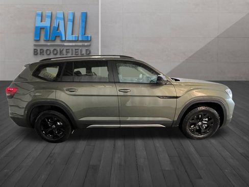 New 2026 Volkswagen Atlas Peak Edition AWD/4WD image 6