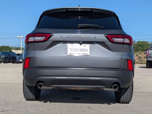 Certified 2025 Ford Escape ST-Line FWD image 6