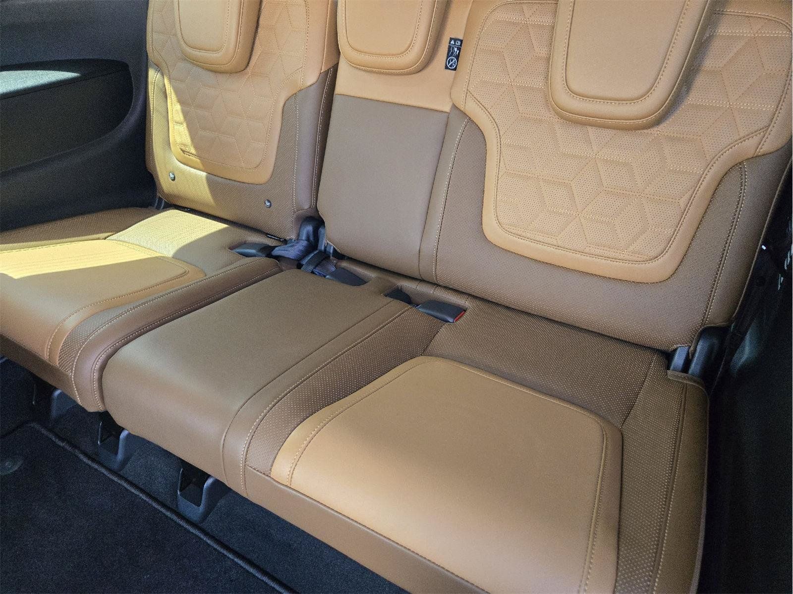 Used 2026 Nissan Armada Platinum Reserve AWD/4WD image 30