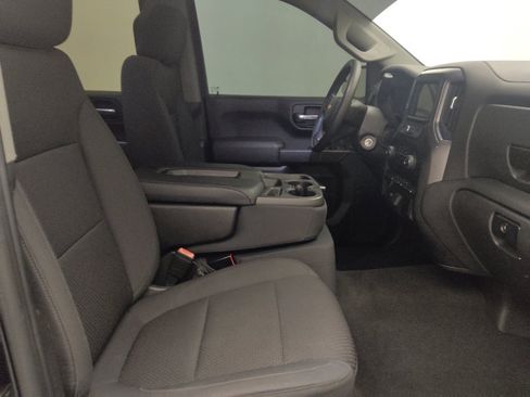 Used 2019 Chevrolet Silverado 1500 Custom w/ Custom Value Package RWD image 21