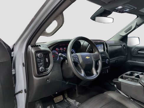 Used 2025 Chevrolet Silverado 1500 Custom w/ Turbomax Blackout Package AWD/4WD image 9