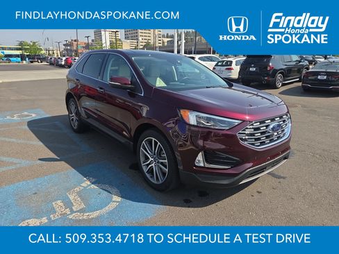 Used 2022 Ford Edge Titanium w/ Equipment Group 301A AWD/4WD image 7