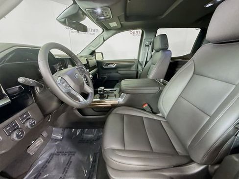 New 2026 Chevrolet Silverado 1500 RST w/ Dark Appearance Package image 24