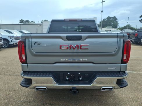 New 2026 GMC Sierra 1500 SLT w/ SLT Premium Plus Package AWD/4WD image 4