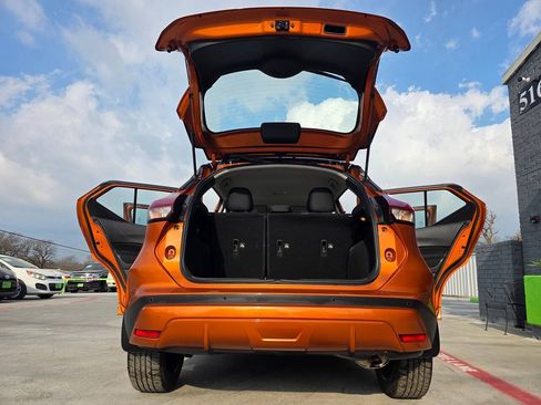 Used 2022 Nissan Kicks SV FWD image 31