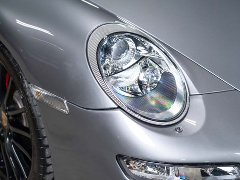 Used 2006 Porsche 911 Carrera 4S image 17