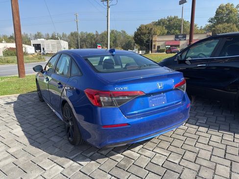 Used 2024 Honda Civic Sport image 5