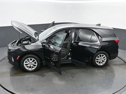 Used 2024 Chevrolet Equinox LT image 63