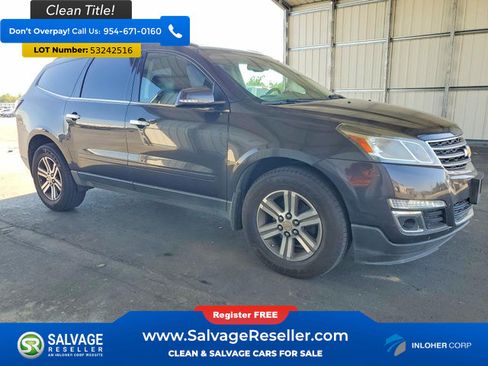 Used 2017 Chevrolet Traverse LT FWD image 5
