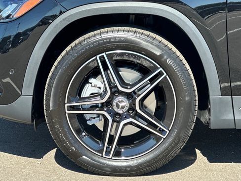New 2026 Mercedes-Benz GLA 250 4MATIC image 25