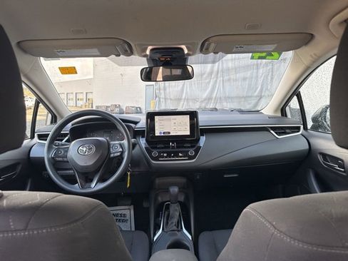 Used 2024 Toyota Corolla LE image 23