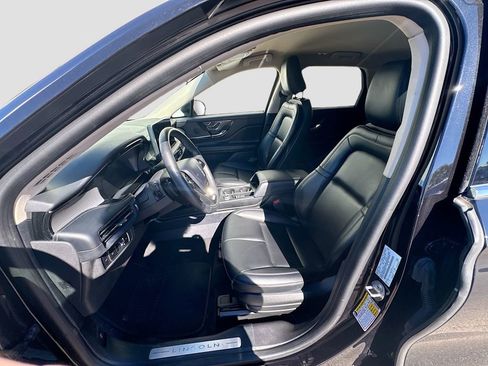 Used 2023 Lincoln Corsair AWD image 25