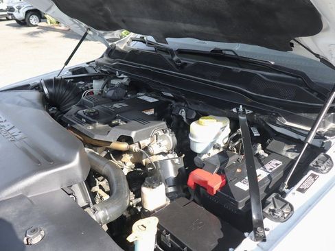 Used 2021 RAM 2500 Big Horn image 12