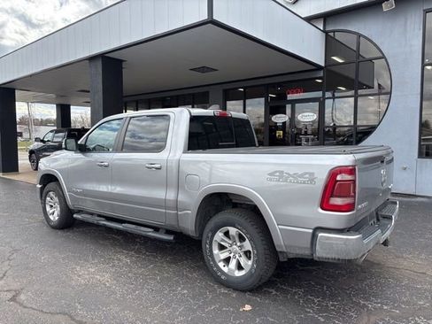 Used 2021 RAM 1500 Laramie w/ Off Road Group image 5