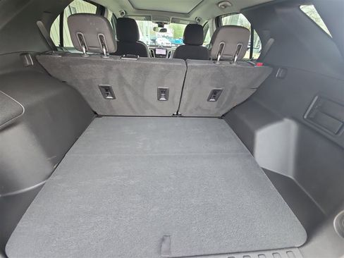 Used 2020 Chevrolet Equinox LT image 26