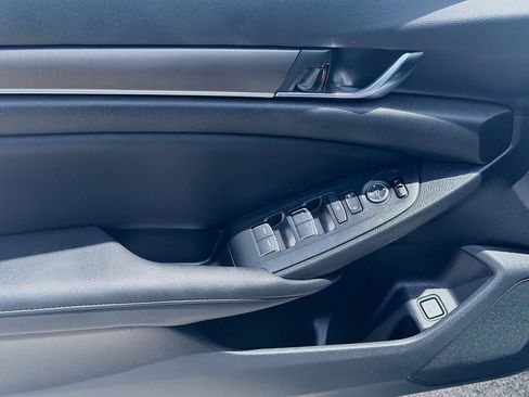 Used 2020 Honda Accord LX image 16