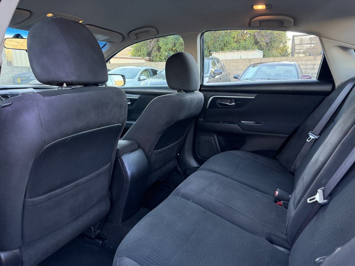 Used 2014 Nissan Altima 2.5 S FWD image 22