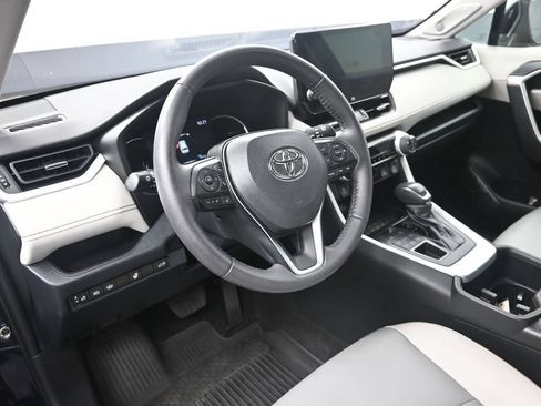 Used 2023 Toyota RAV4 XLE Premium AWD/4WD image 12