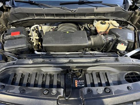 Used 2019 Chevrolet Silverado 1500 LT image 40