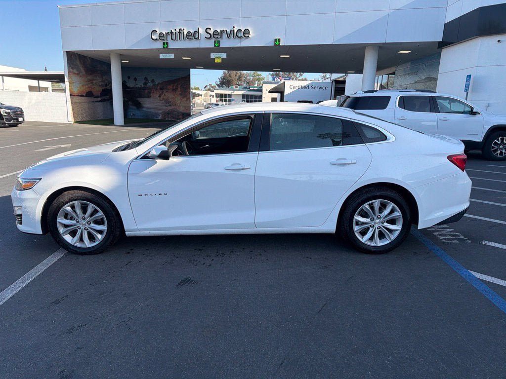 Used 2024 Chevrolet Malibu LT FWD image 9