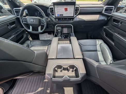 Used 2025 Toyota Tundra Platinum AWD/4WD image 29